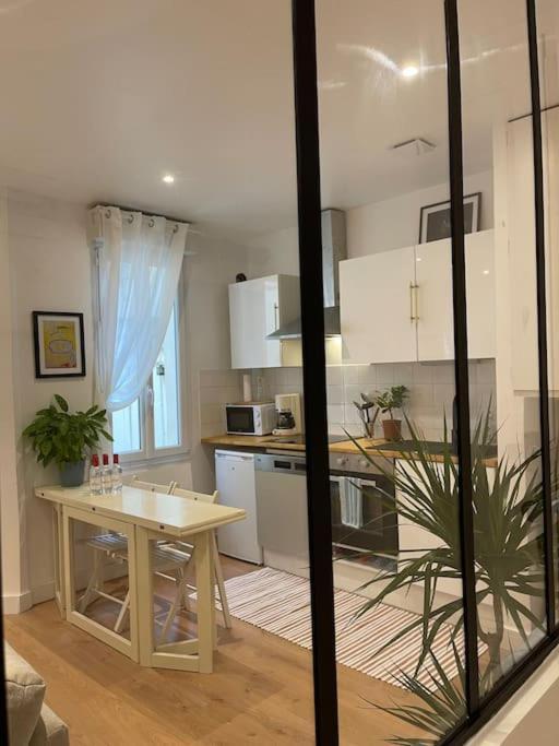 Appartement Aux Chartrons Bordeaux Bagian luar foto